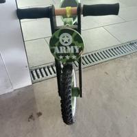 bici in legno senza pedali 