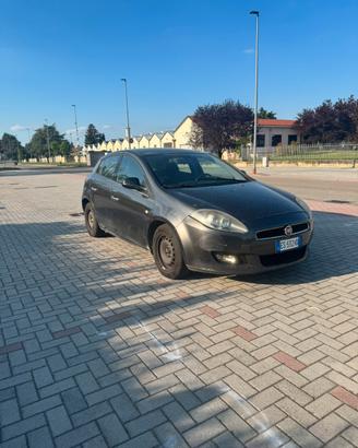 FIATBRAVO1.6 NEOPATENTATI PERFETTA INDISTRUTTIBILE