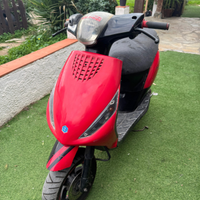 Piaggio zip 2t