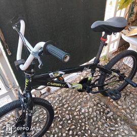 bicicletta bmx