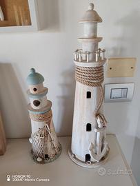 FARI E BARCA A VELA IN LEGNO