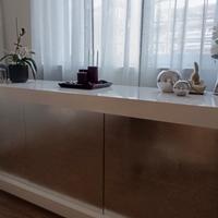 credenza Riflessi Picasso e consolle Allung. 300cm