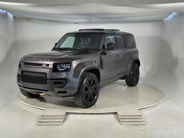 Land Rover Defender P635 AWD AT OCTA