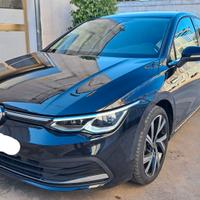 VOLKSWAGEN GOLF VIII 2.0 TDI STYLE 115CV SCR DSG