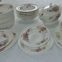 Servizio piatti Royal Doulton Arcadia h.4802