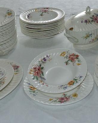 Servizio piatti Royal Doulton Arcadia h.4802