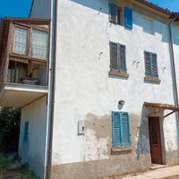 Due unita' abitative e orto