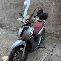 Scooter kymco People S cilindrata 150