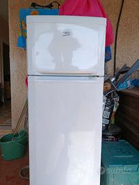 Frigorifero BEKO : H cm 1.45x55x60(profondità)