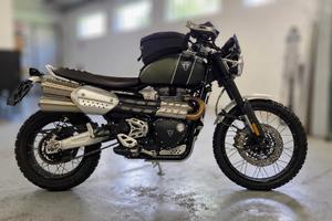 TRIUMPH SCRAMBLER 1200 XC – 2022 – SOLO 3.900 KM