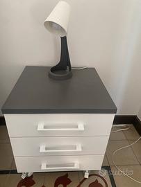 Comodino in legno pregiato