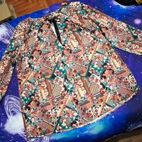 TOP OLTRE a maniche lunghe fantasia mis. L Usata