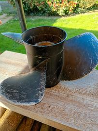 elica Yamaha 40/60 in dotazione 