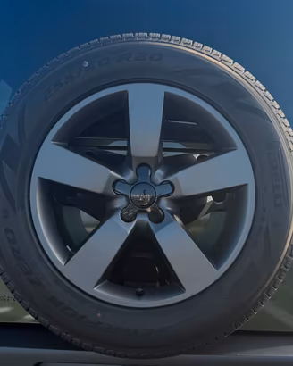 5 Cerchi da 20 + Gomme  Land Rover Defender