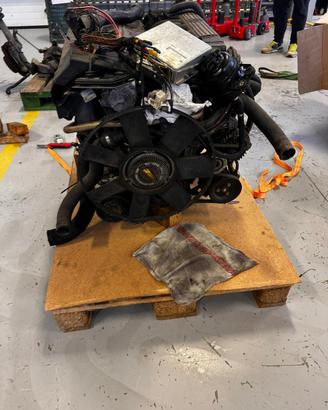 Motore BMW 2.5 turbo diesel