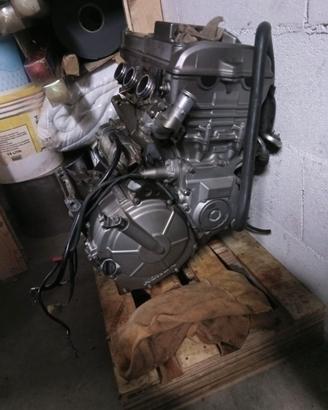 MOTORE HONDA HORNET 2000