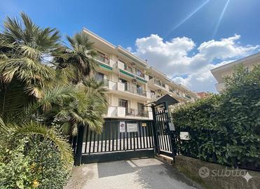 Via Ciranna, in parco, ultimo piano con garage