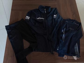 lotto abbigliamento calcio bambino anni 10