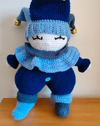 Giullare Amigurumi fatto a mano - Peluche Pierrot