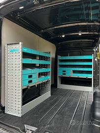 Allestimento furgone scaffalatura da furgone