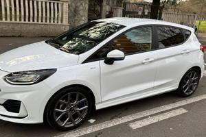 Ford Fiesta St-Line Hybrid
