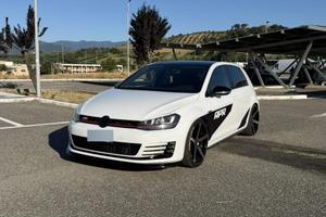 Volkswagen golf 7 gti performance