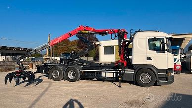 Scania G490 Gru + gancio scarrabile