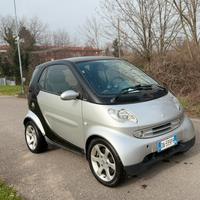 Smart fortwo 700 benzina
