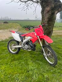 Honda CR250R 250 due tempi del 1998