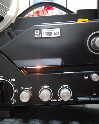 Proiettore super 8 ,Sankyo 501 sonoro
