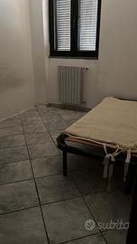 Stanza singola in appartamento condiviso