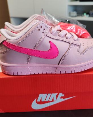 Nike SB Dunk Low rosa kids tg 32 nuove
