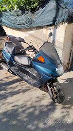 Yamaha Majesty 250 cc