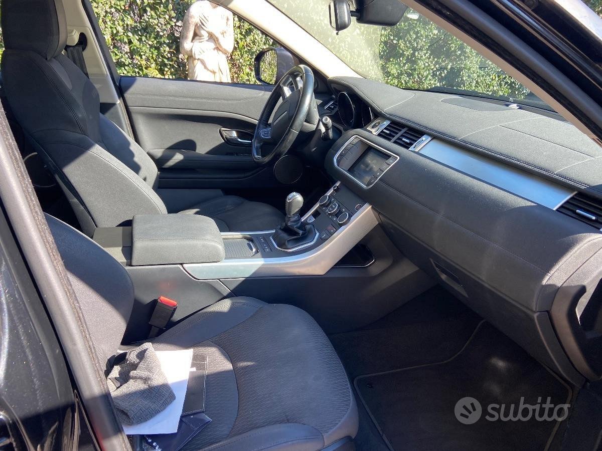 Land Rover Range Rover Evoque 2016 photo 4