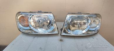 Fanali anteriori per Tata Safari 2.2 