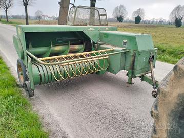 Imballatrice John Deere 332