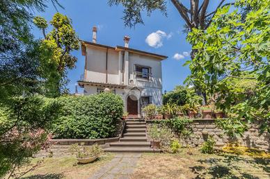 VILLA SINGOLA A SACROFANO