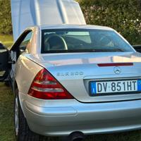 MERCEDES SLK 200