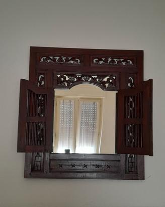 Specchio con finestra