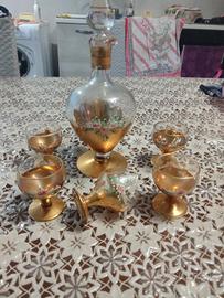 bottiglia porta liquore con bicchierini