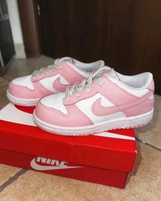 Scarpe bimba nike dunk rosa