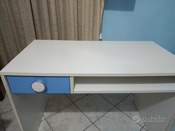 scrivania per bambino/ragazzo 100 cm  per 50 cm