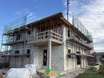 Villa di 315 m² con 4 locali e box auto a Staranza