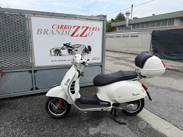 Vespa 300 gts ie super