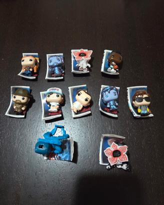 Serie Kinder Joy Stranger Things completi di cordi
