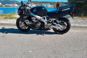 Honda CBR 900 RR FIREBLABE 1997