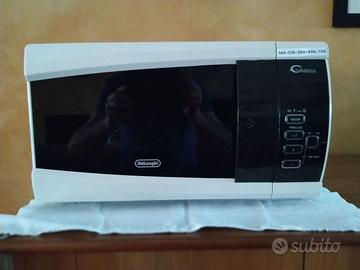 Microonde De Longhi Compact Wave