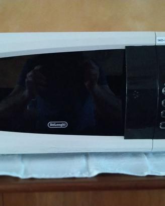Microonde De Longhi Compact Wave