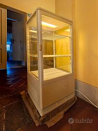 Vetrinetta frigo da bar - Leggermente trattabile.