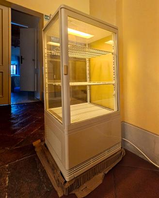 Vetrinetta frigo da bar - Leggermente trattabile.